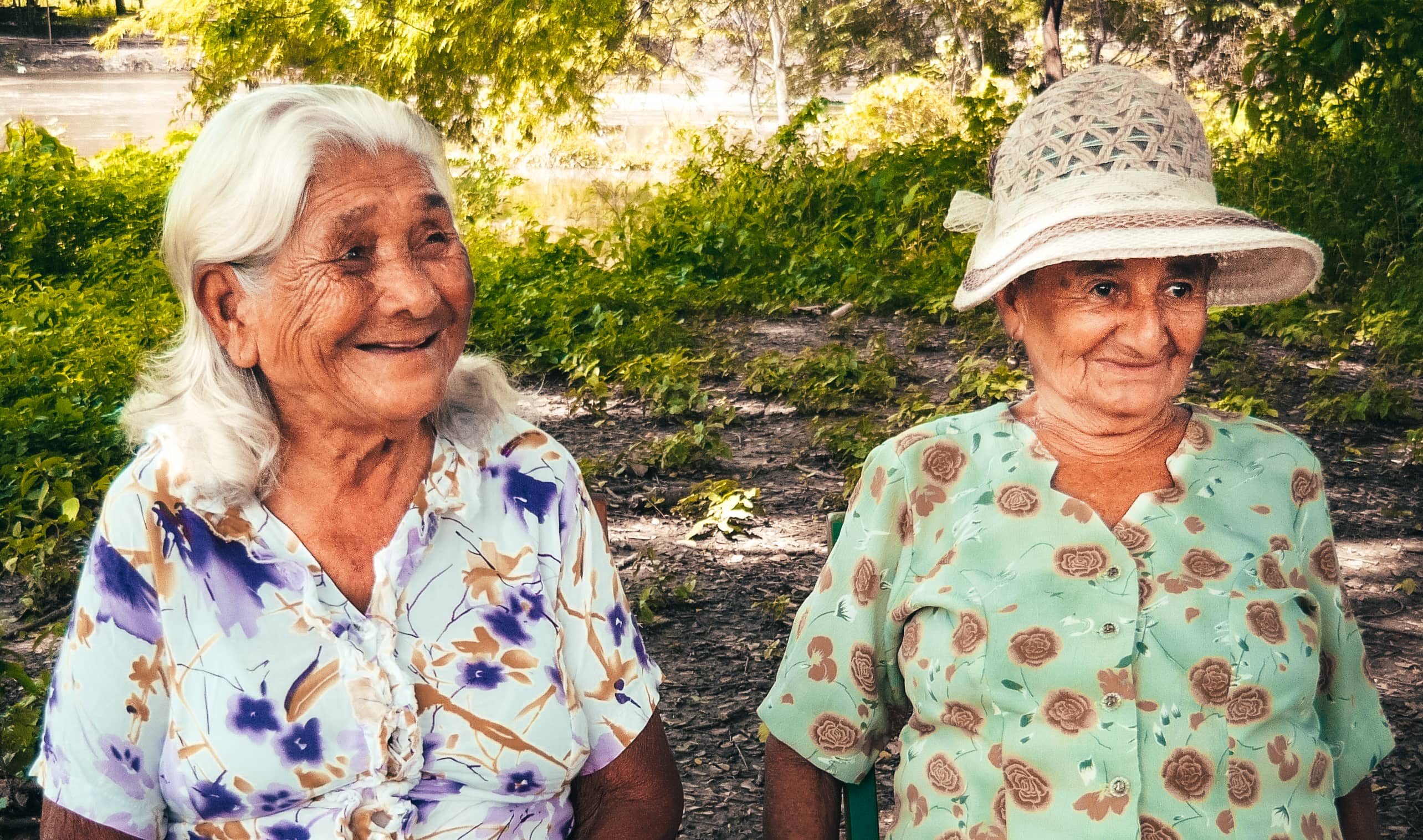 Rosa Benedicta Andrade Mera y Socorro Mercedes Mendoza Cedeño